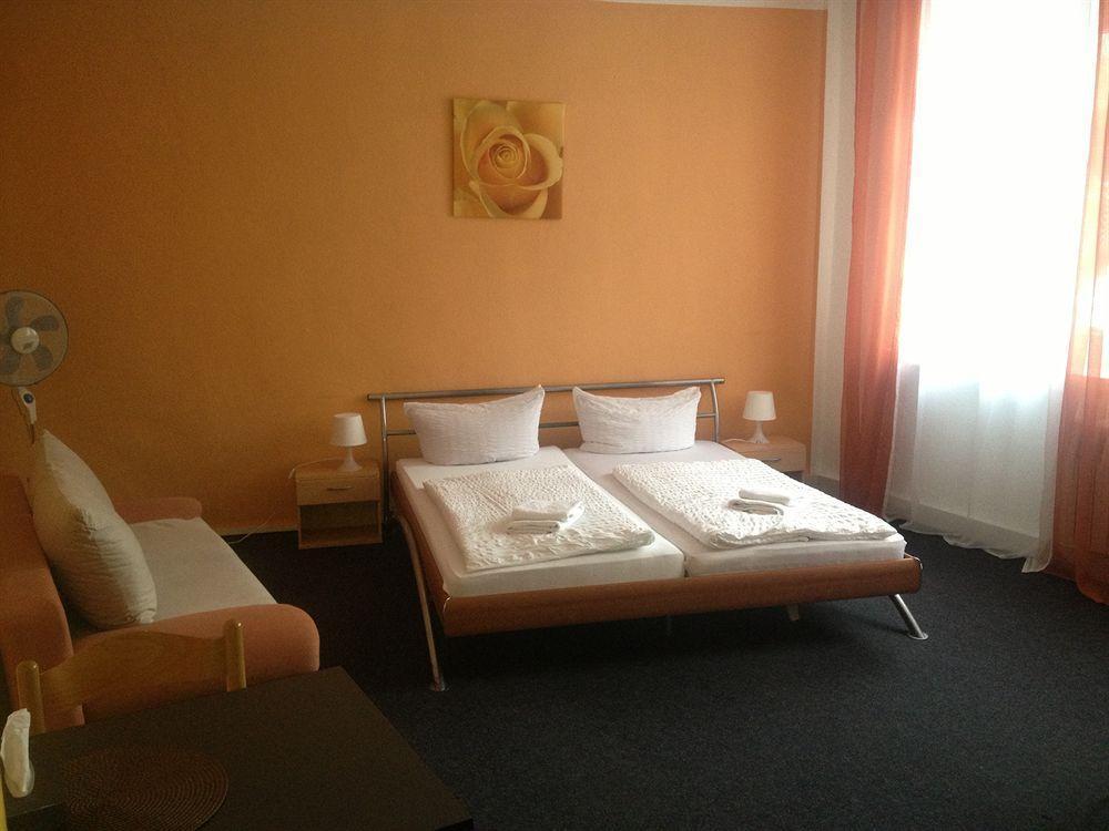 Hotel-Pensión Reiter Berlín Exterior foto